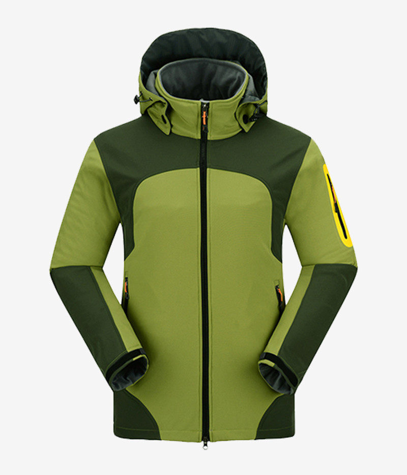 軟殼薄款沖鋒衣訂做